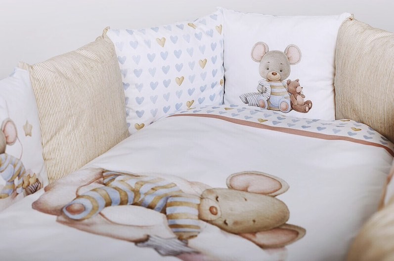 Lappetti Комплект в детскую кроватку с подушечками Мышонок на облачке