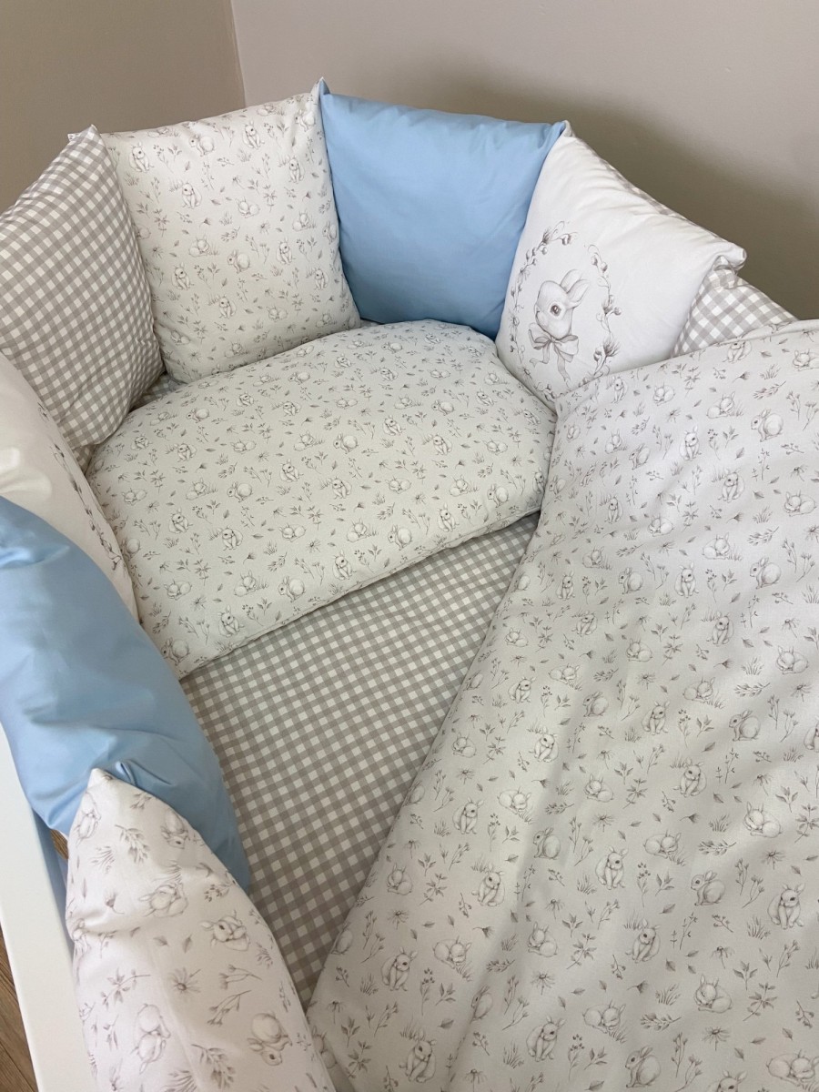 Lappetti Комплект в детскую кроватку с подушечками Кролик Лапин