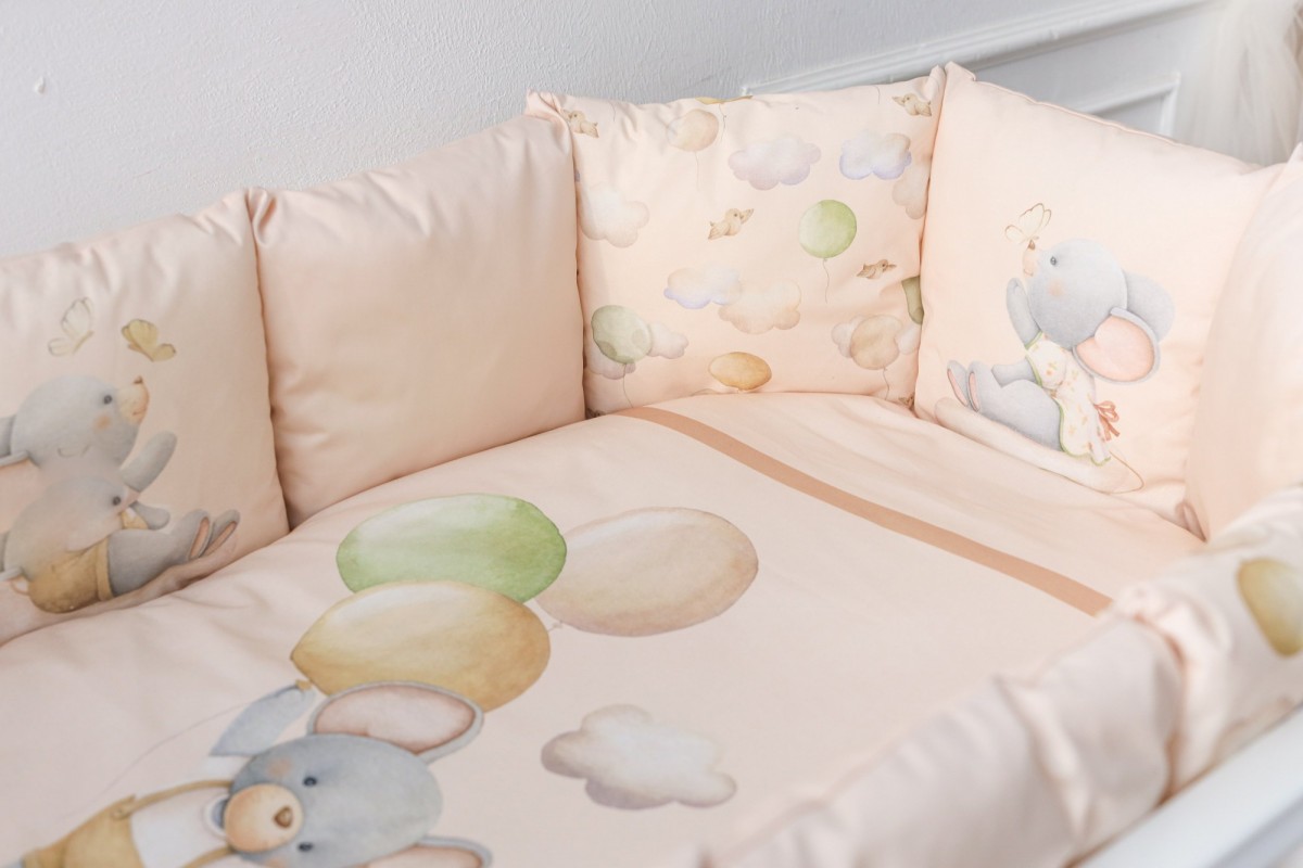 Lappetti Комплект в детскую кроватку с подушечками Шарики 